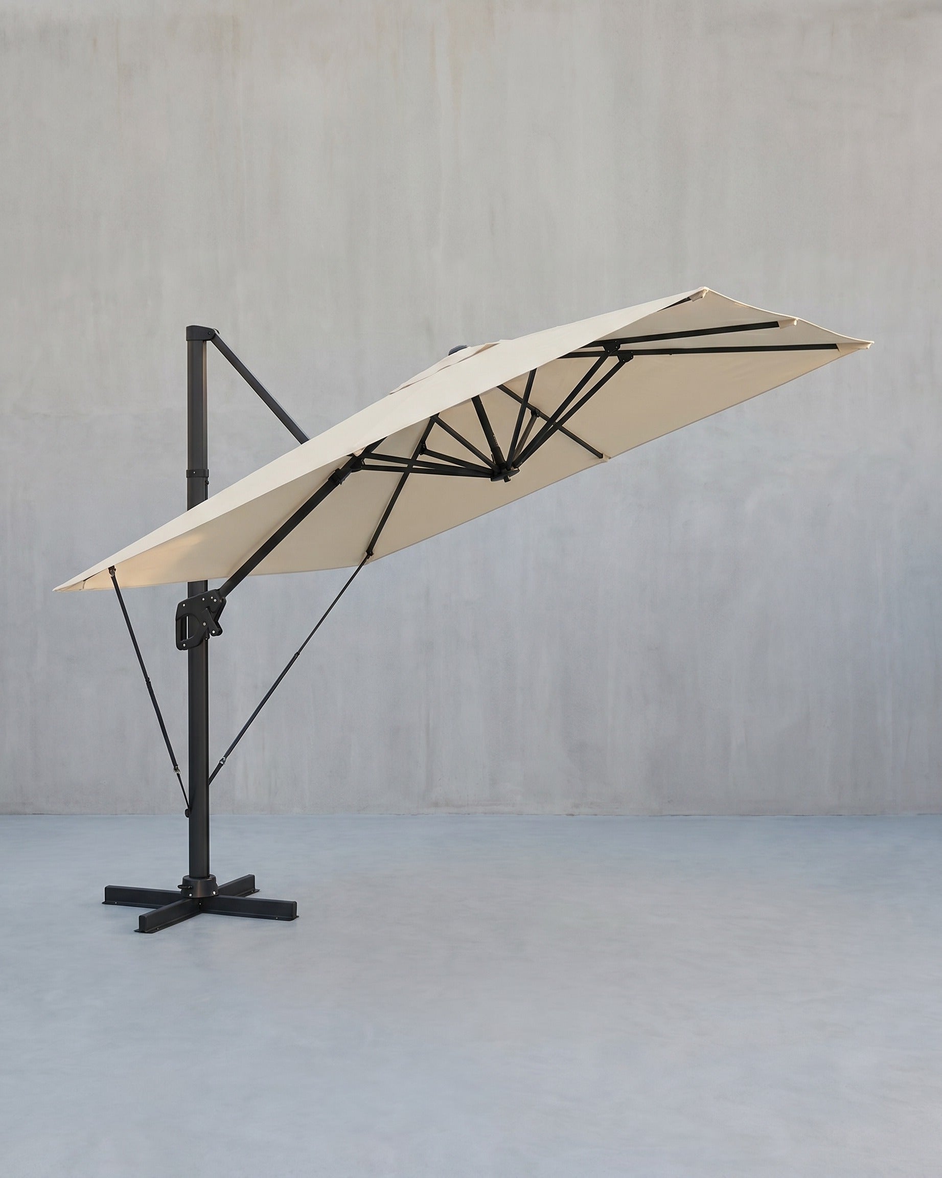 Ampelschirm 290 x 290 cm - Stufenlos verstellbar - Neigbar und 360° Drehfunktion – Beige