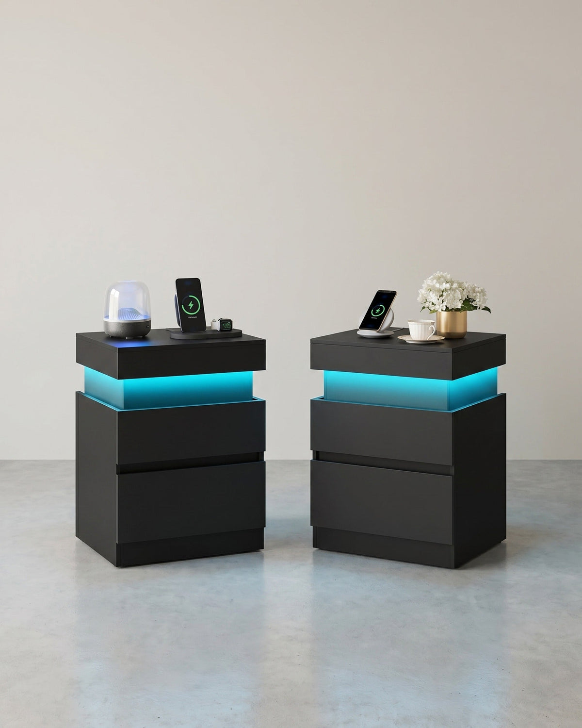 Nachttisch – 2er-Set – Mit LED-Beleuchtung, Steckdosen und USB-A/USB-C-Anschlüssen – Ausziehbare Tischplatte und 2 Schubladen – Modernes Design – 35 x 40 x 55 cm