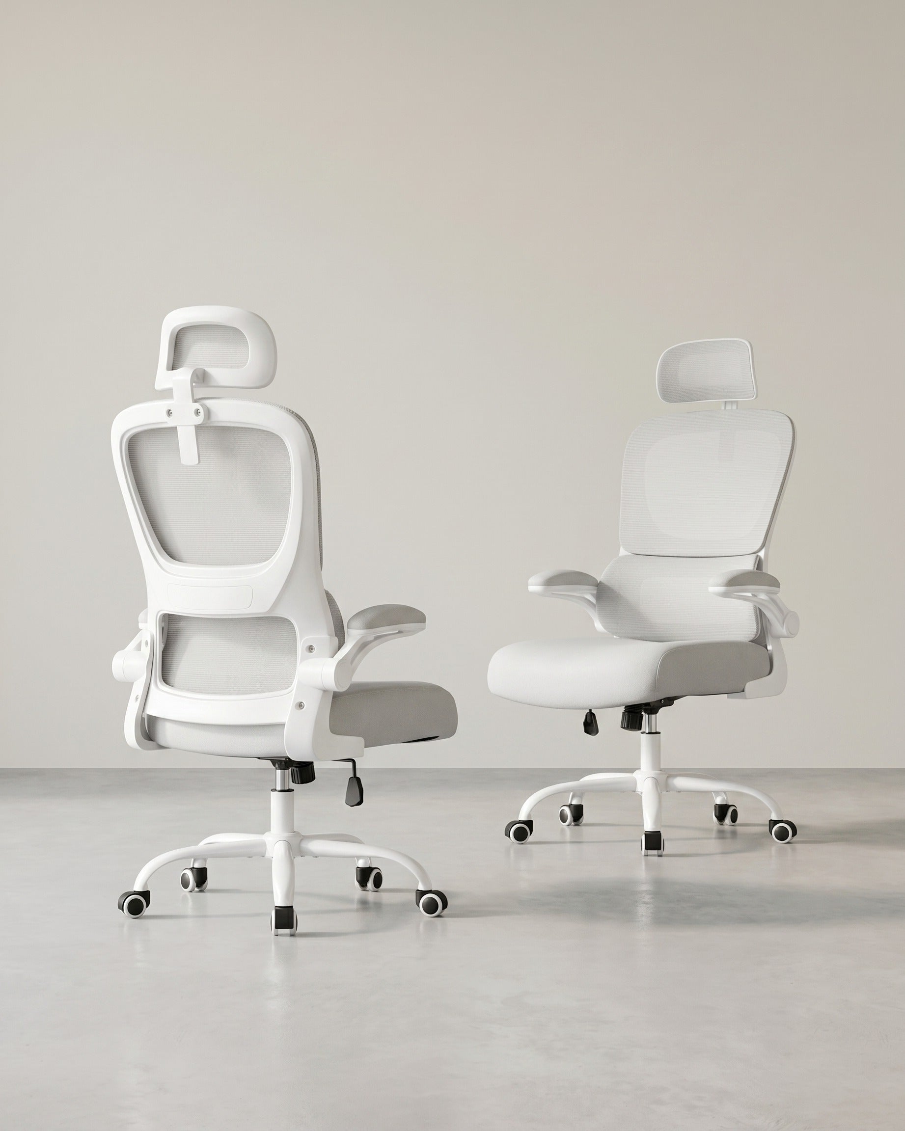 Ergonomischer Bürostuhl – Verstellbare Lordosenstütze – Netzrückenlehne – Neigbare Rückenlehne und Kopfstütze – Grau