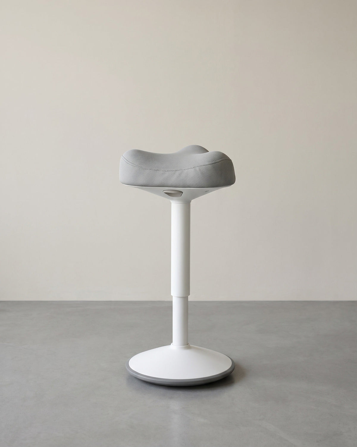 Ergonomischer Sattelhocker – Verstellbares Stahlgestell – Bequemer und aktiver Sitzkomfort
