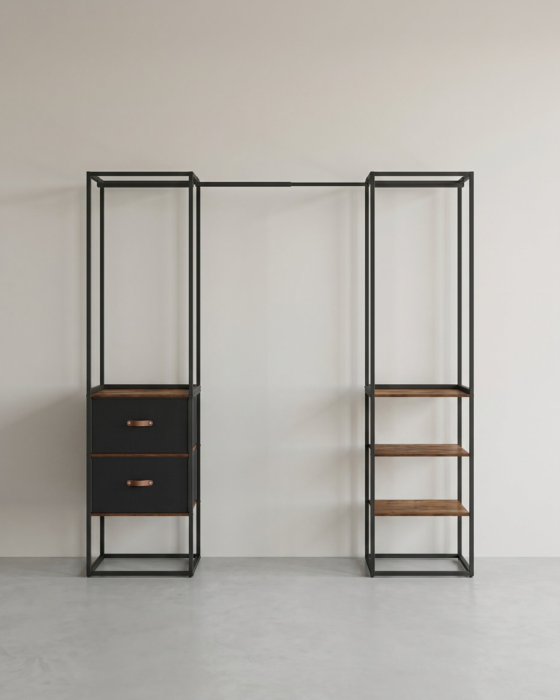 Offener Kleiderschrank mit verstellbarem Design – praktisch und robust – Braun