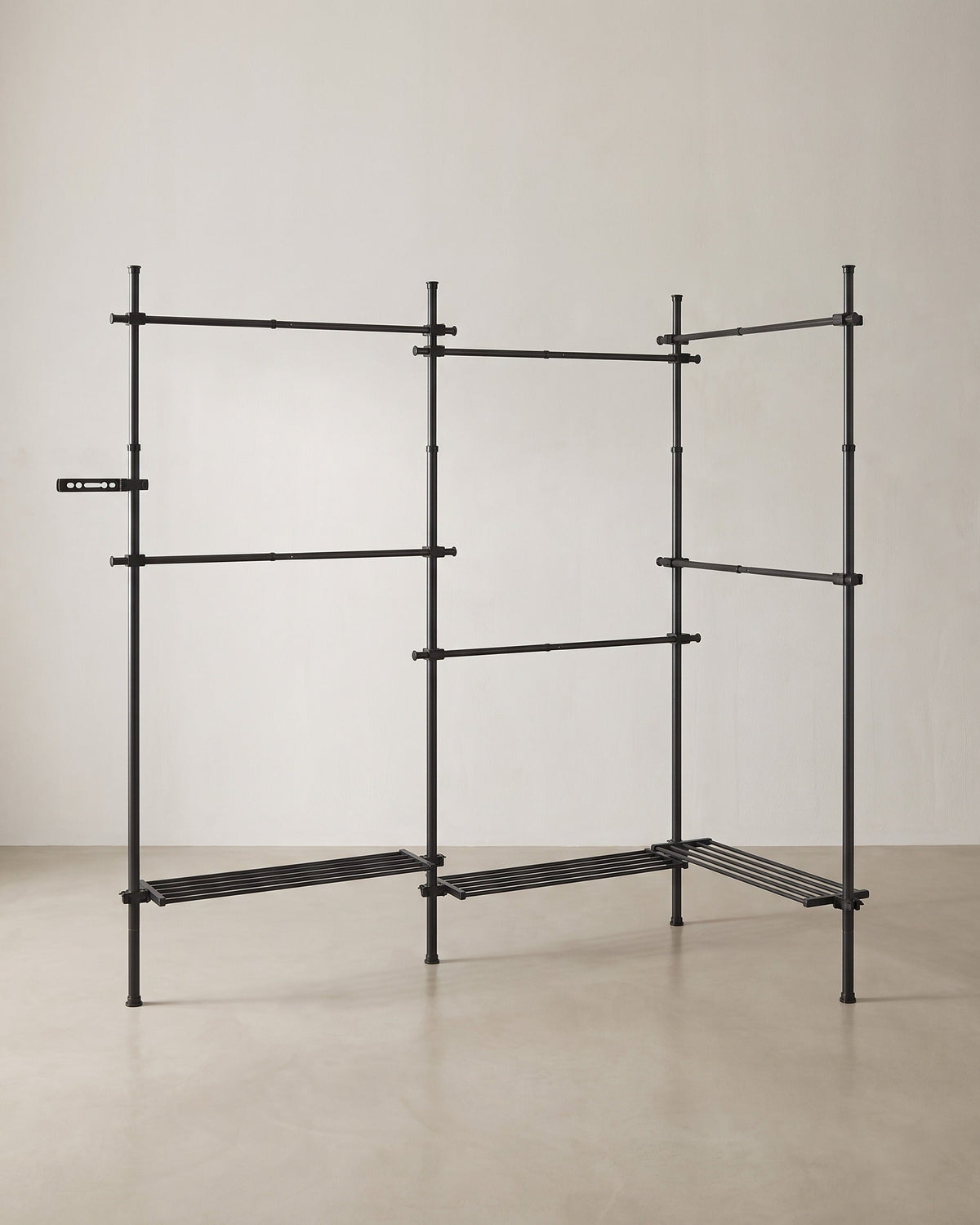 Kleiderständer ausziehbar bis zur Decke – verstellbare Garderobe – doppelte Stange und Ablagefach