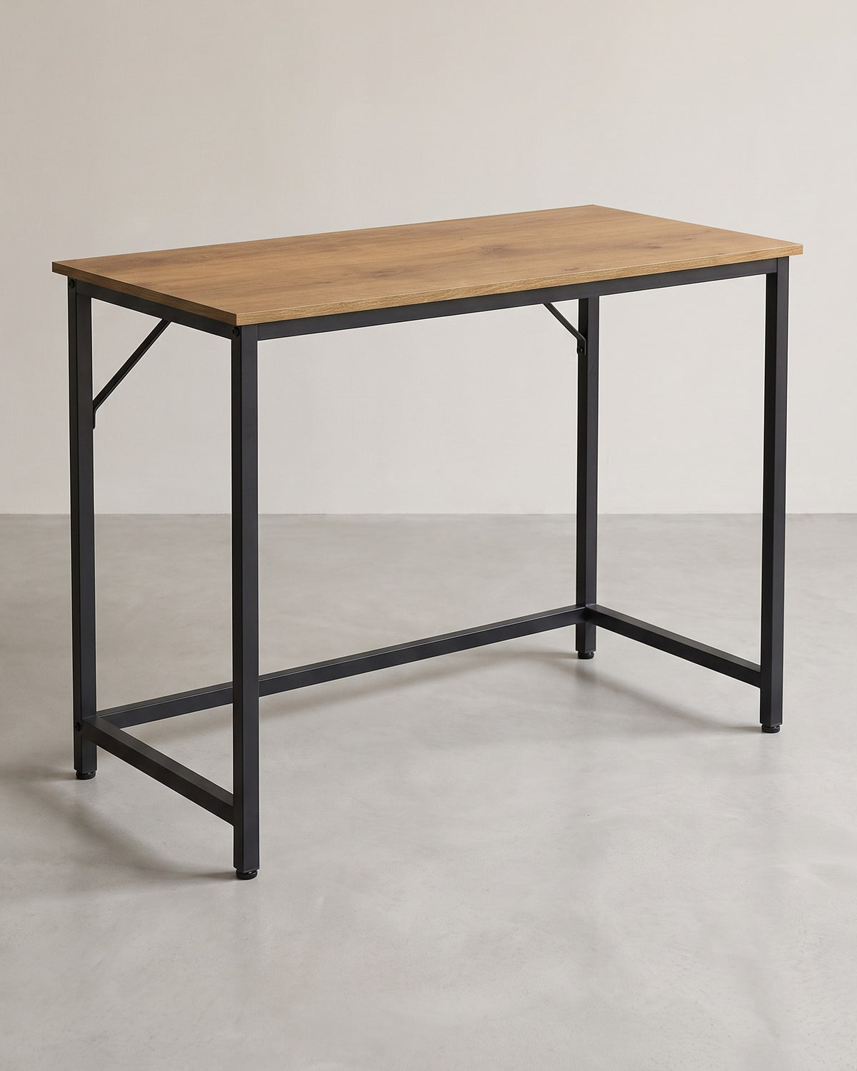 Schreibtisch im Industriedesign – Kompakt und stabil – Bis 50 kg belastbar